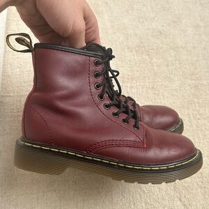 Dr. Martens boots in Burgundy/Maroon